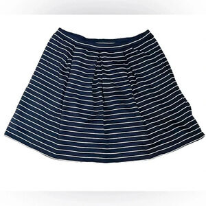 Max Studio Pleated Knit Skater Skirt Blue White Striped Women’s size M NWT